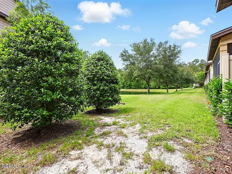 13964 Berryview Rd — Photo 30