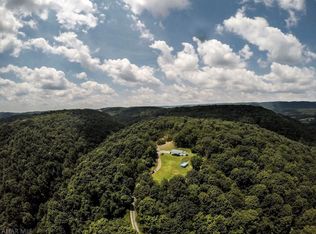 882 Ritchey Bridge Rd, Everett, PA 15537