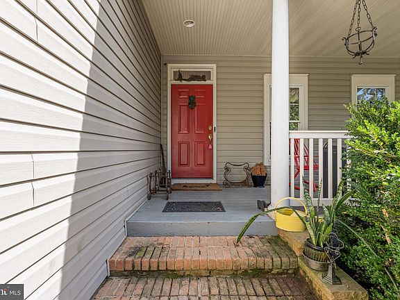 5th image of 5017 Norrisville Rd