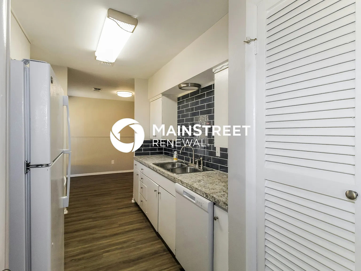 602 Hodges Dr — Photo 4
