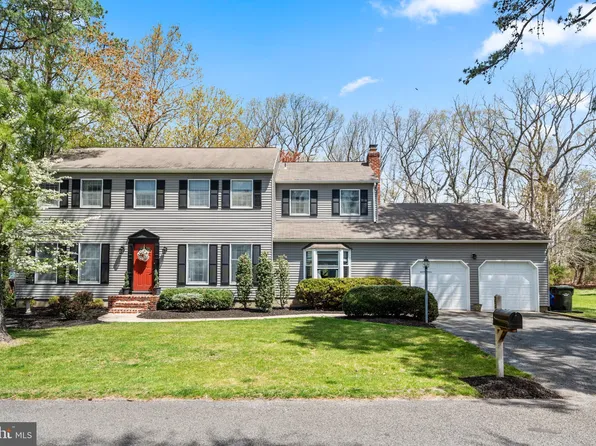22 Cochise Cir, Medford Lakes, NJ 08055