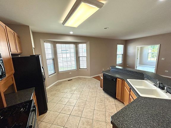 5th image of 21214 Lily Lake Ln