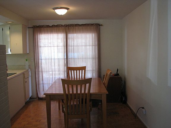 5th image of 519 Brockton Ln