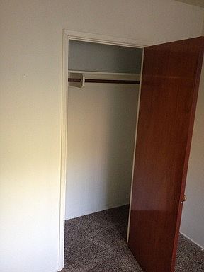5th image of 7376 University Ave