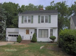 5139 Spencer Rd, Lyndhurst, OH 44124