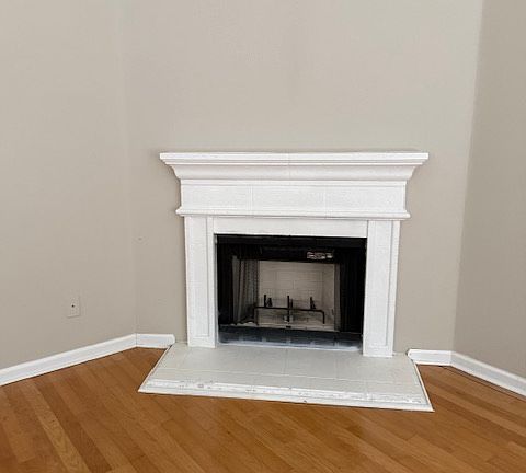 5th image of 1942 Patterson Park Dr