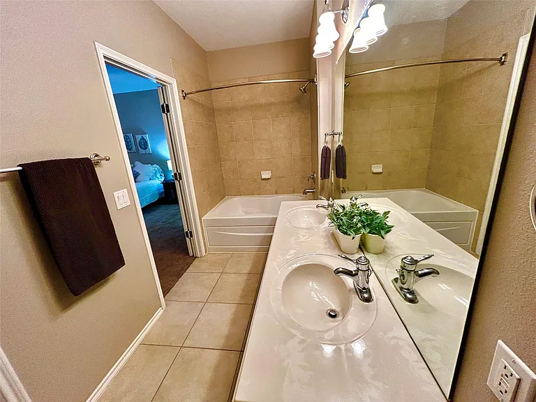 13600 Breton Ridge St #24A — Photo 24