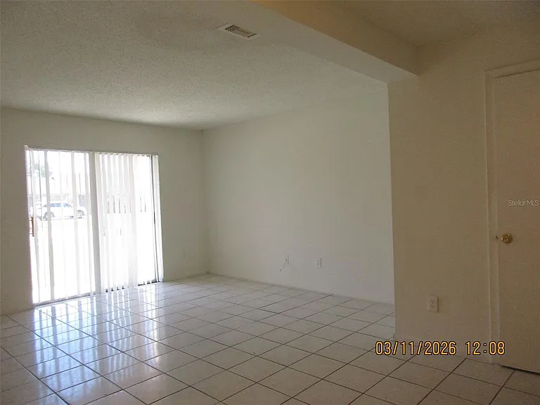 131 Jones Ln #A — Photo 3