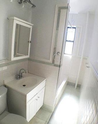 2nd image of 31 Ocean Pkwy APT 1K