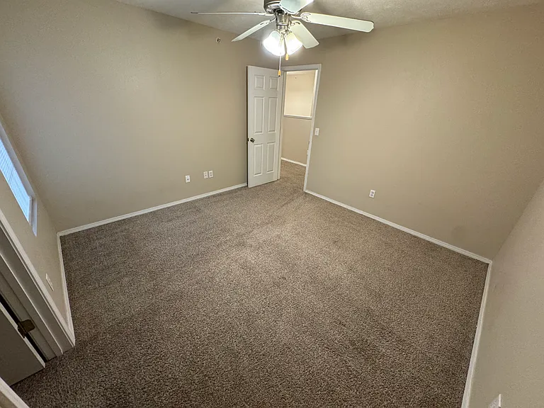 Clifton Height Apartments — Photo 5