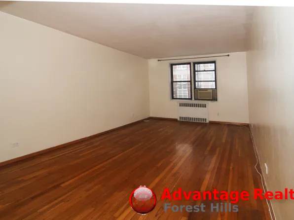 102-18 64th Avenue image 7 of 33