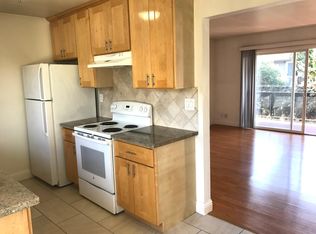466 Studio Cir APT 4, San Mateo, CA 94401