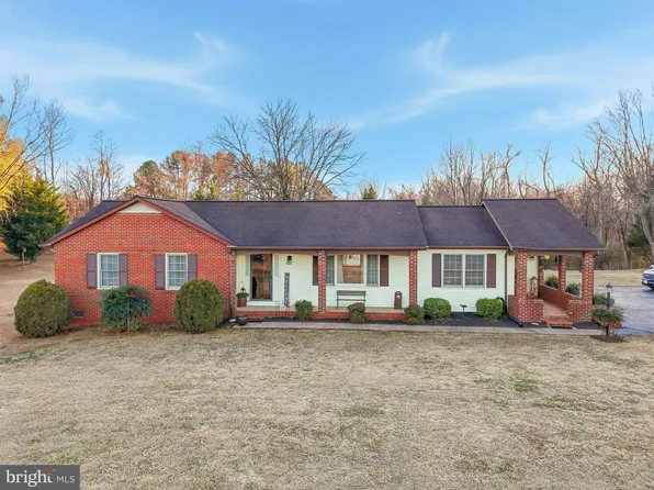 7452 Sperryville Pike, Boston, VA 22713