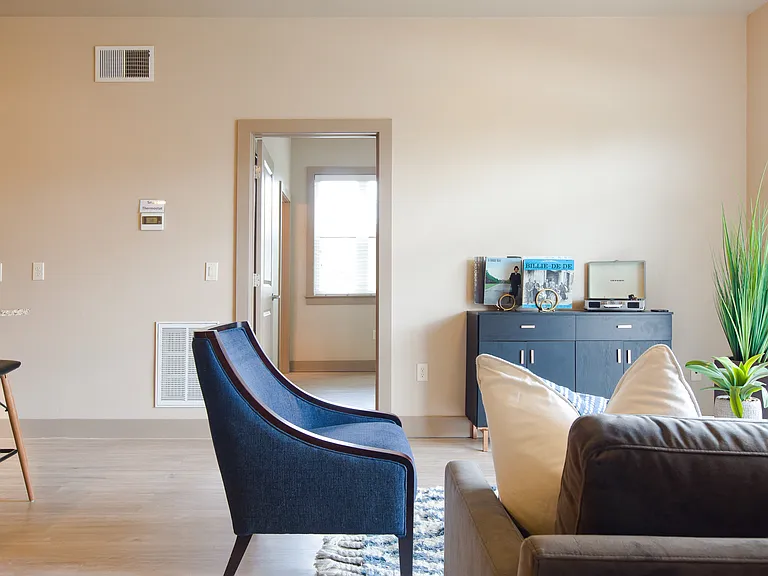 Sugar House Apartments By Urbana — Photo 14