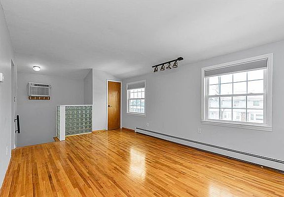 2nd image of 117-43 122nd Pl Floor 2
