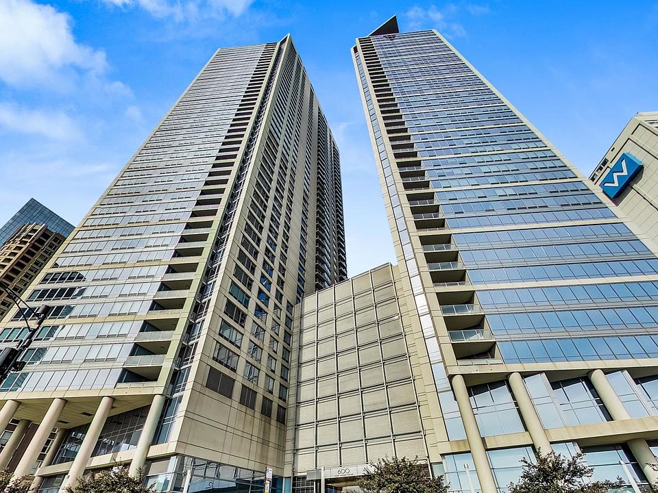 1st image of 600 N Lake Shore Dr APT 1607