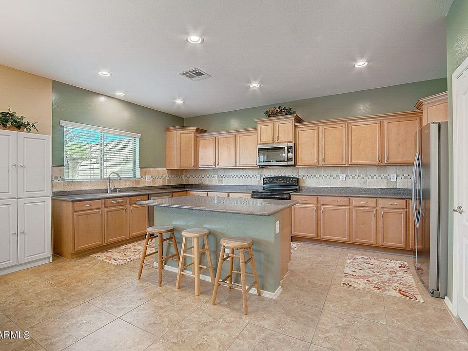 1st image of 17782 W COLUMBINE Drive