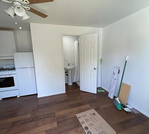4th image of 3137 40th St