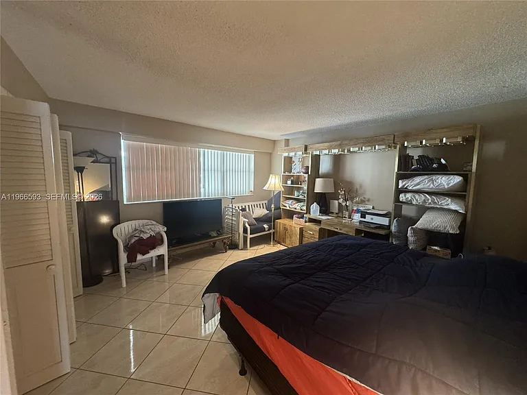 4100 Galt Ocean Dr #1706 — Photo 32