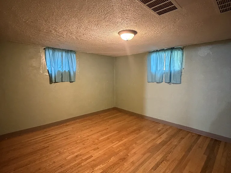 103 Alderson Ave #1 — Photo 6