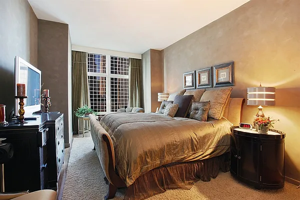 Sold by Corcoran | media 13