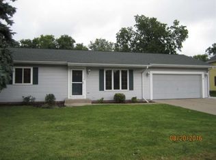 1005 Black Bridge Rd, Janesville, WI 53545