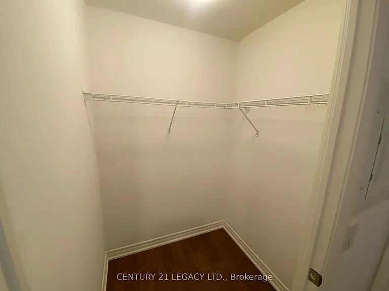 9245 Jane St #1503 — Photo 31