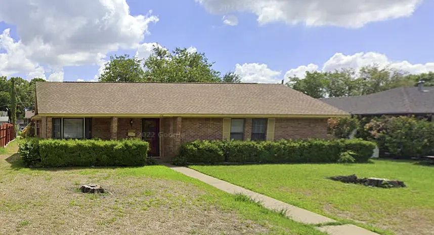 1st image of 1713 Santa Cruz Cir