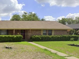 1713 Santa Cruz Cir, Grand Prairie, TX 75051