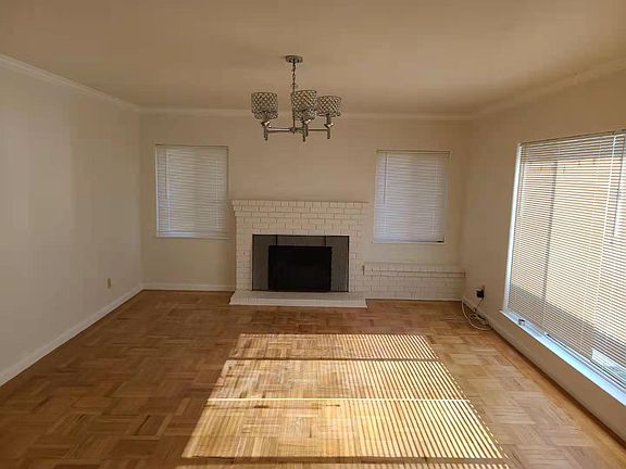 2nd image of 1345 Poplar Ave