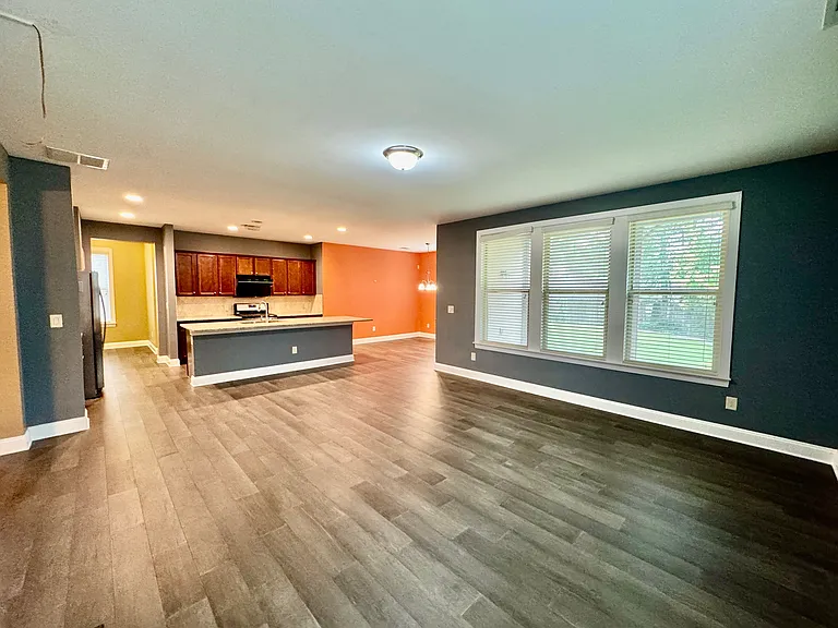 1514 Chelsea Falls Ln — Photo 7