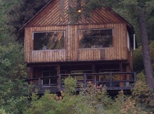3 Bedroom Cabin On The Naches River, Naches, WA 98937