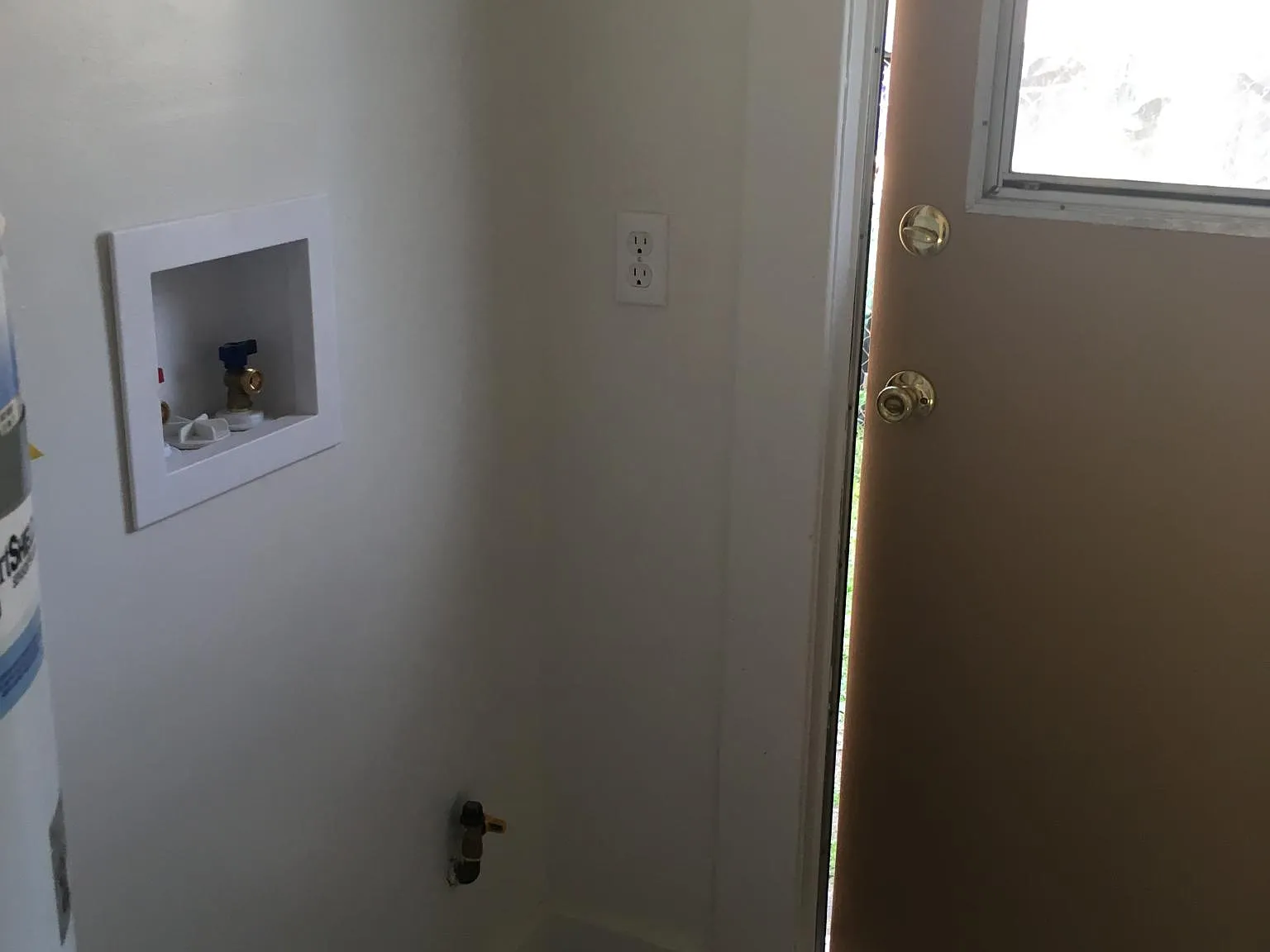 1 bed, 500 sqft, $1,650 — Photo 2