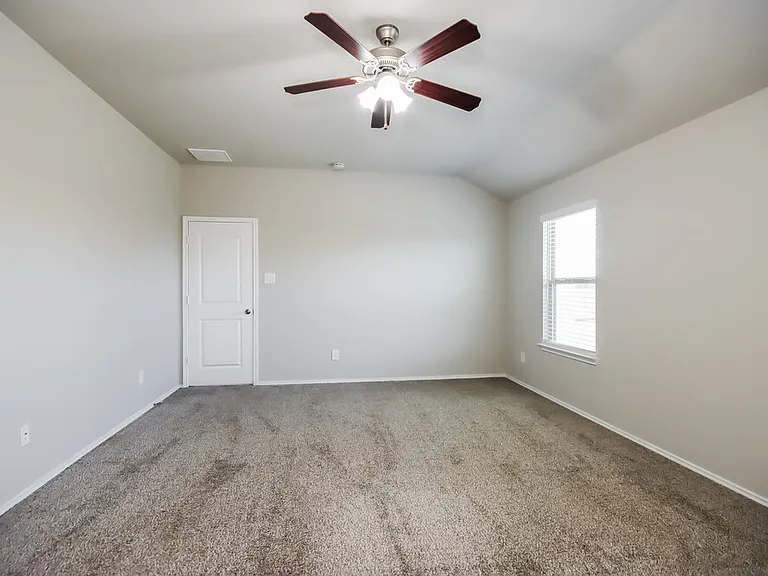 20117 Lecrete Mill Dr — Photo 8