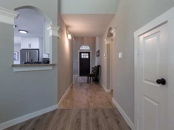 5th image of 522 Jeremy Ct