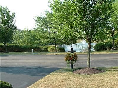 3rd image of 6556 Lantana Dr