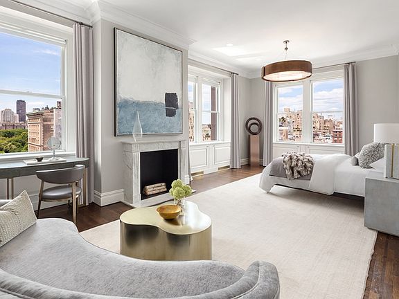 4th image of 26 E 63rd St Penthouse B