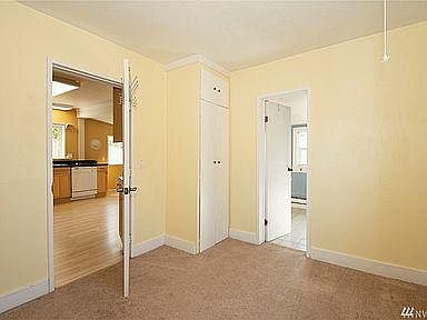 4th image of 62178 26th St NE