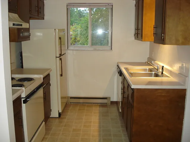 4026 Elmhurst Rd #2 — Photo 6