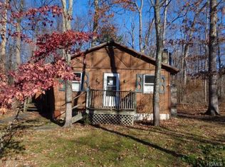 6 Charles Rd, Godeffroy, NY 12729