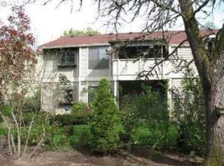 10970 SW Meadowbrook Dr UNIT 8, Tigard, OR 97224