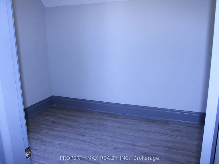 5363 Davis Dr — Photo 11