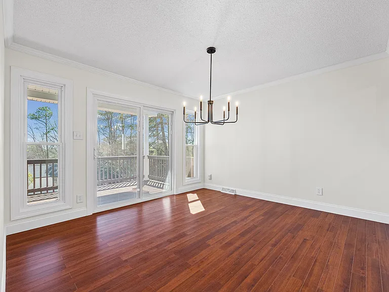 16149 Haroa Ct — Photo 7