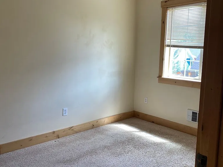 823 Eagles Rest Dr — Photo 13