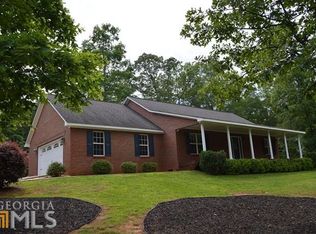 1030 Meadow Ridge Dr, Mount Airy, GA 30563