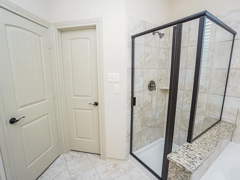 2206 Argos Dr — Photo 17