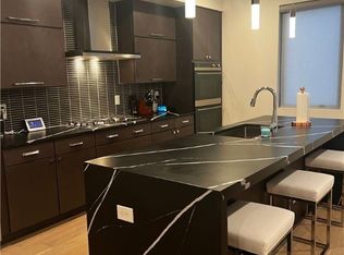 2319 Scranton Rd, Cleveland, OH 44113