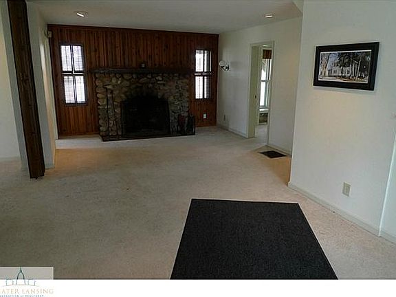 4th image of 3836 Okemos Rd