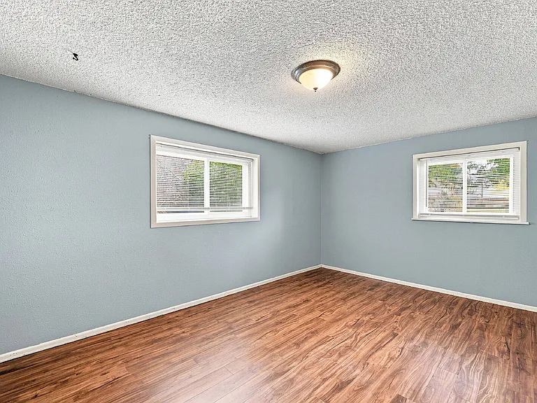 12822 Clermont St — Photo 23
