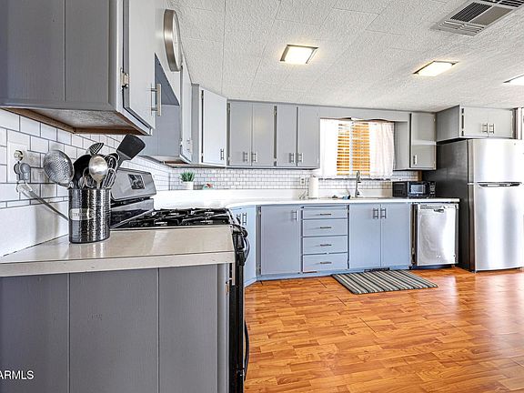 2nd image of 1855 W Wickenburg Way #136